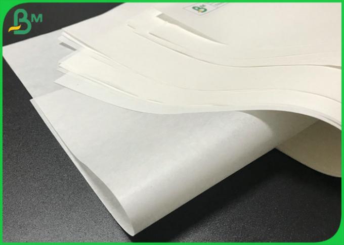 デザートのパッキングのための30G 35Gの白い食糧包装紙FDAによって証明されるクラフト紙 ロールスロイス