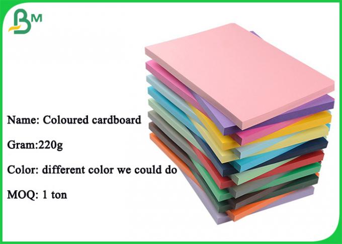 FSCは200gr印刷のための緑のピンクの着色されたボール紙 シートを承認した