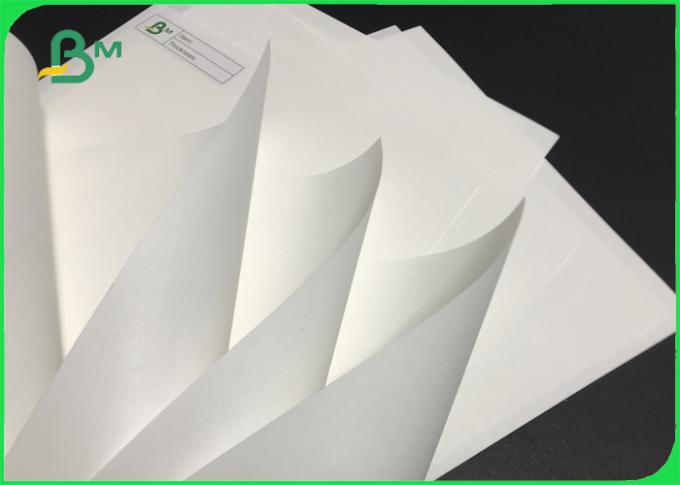 光沢が無い漂白された包装のペーパー80gsm 100gsm純粋で白いクラフト紙 ロールスロイス