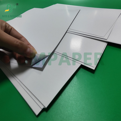 300gm 320gm ブルーコア C2Sカード用紙 71 x 65cm 高滑り