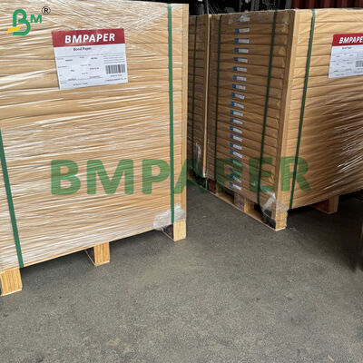 70gm 塗布されていない高容量クリーム型本紙 ノートブック用 良い密度 70 x 100cm