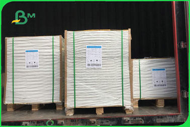グレード UWF 覆い付きの無木材紙 80gm から 120gm OBA 無巻き紙