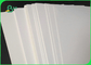 高い純白C1Sのアイボリー紙は、表面上塗を施してあるアイボリー紙のペーパー300GSM滑らかになります